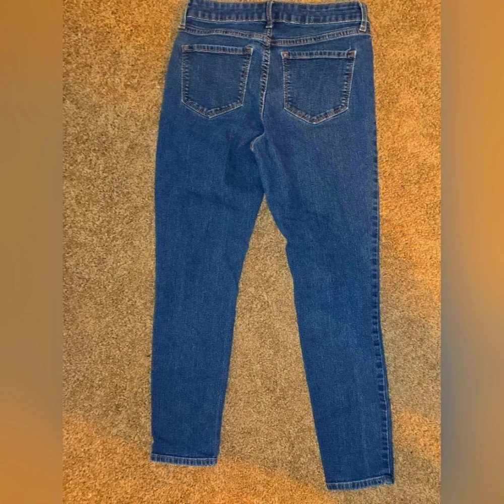 Old Navy Women’s Mid Rise Super Skinny Denim Jeans – Size Small - Picture 2 of 6